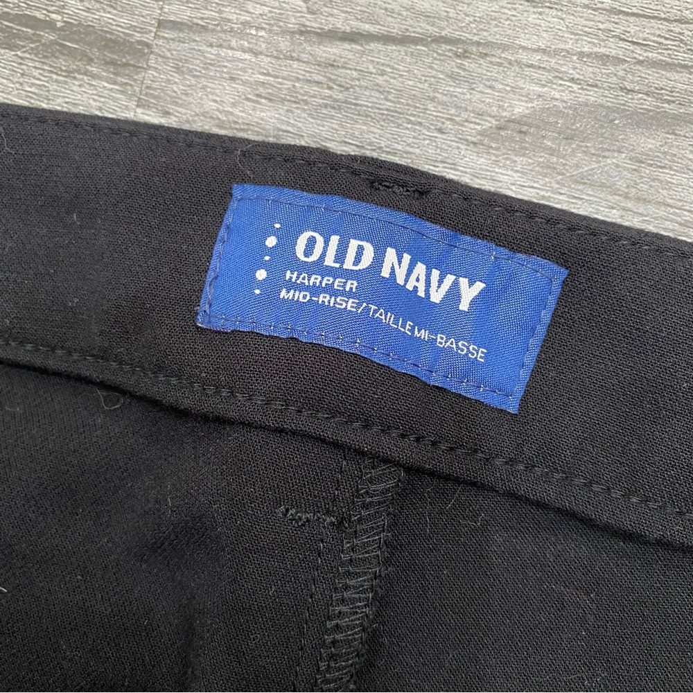 173 women’s “Harper” old navy pants - Picture 2 of 5